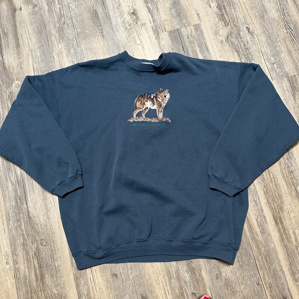 Vtg 90s Yellowstone Embroidered Wolf Crewneck Blue Heavy Fleece Shirt Size XL